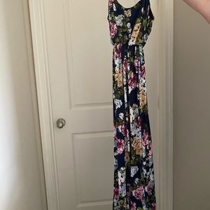 Pinkblush maxi maternity dress size large